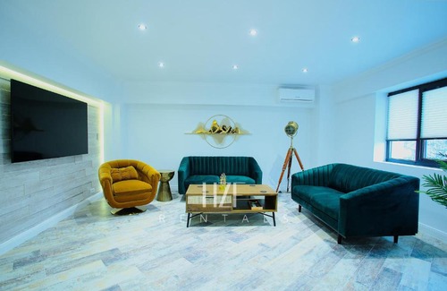 Braila Apartment | Golden Panoramic Apartment Self Check-In