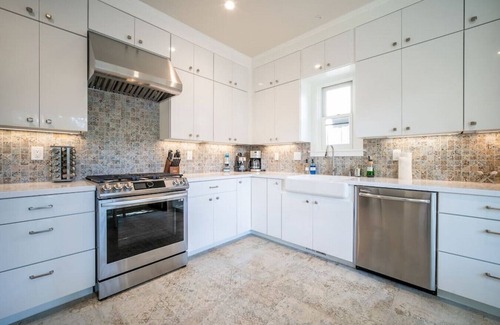 Golden Rectangle House | Golden Rectangle Retreat | Carmel-by-the-Sea