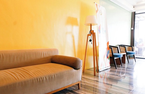 Bota Hotel | Golden Roof Hotel Seri Iskandar