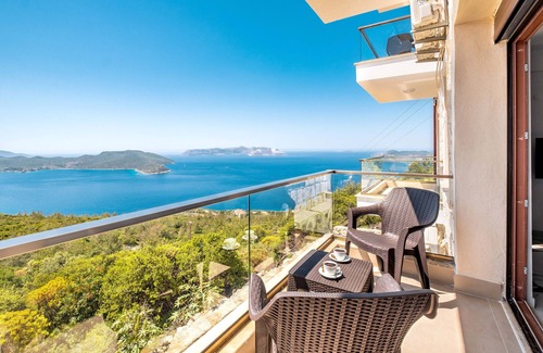 Kas Apartment | Golden Rose Suit Pension