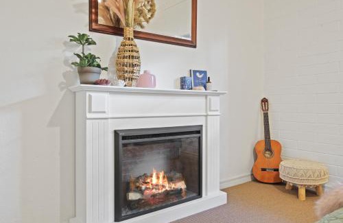Henley Beach South Apartment | Golden Sands