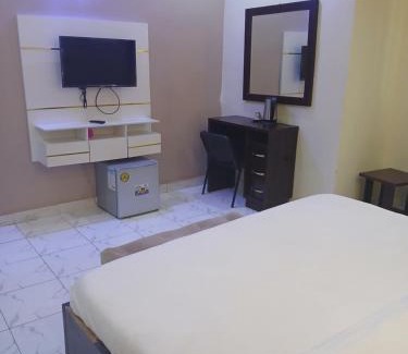 Kwara Hotel | Golden Top Hotel and Suites
