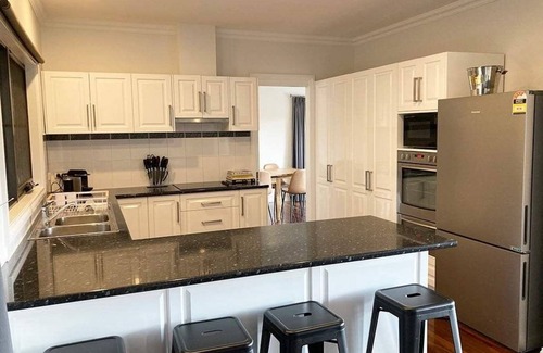 Steels Creek House | Golden Valley - Steels Creek
