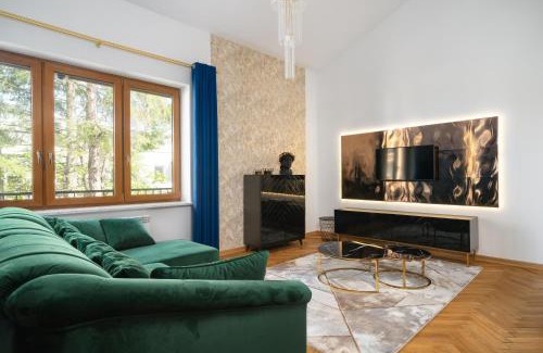 Saska Kepa Villa | Golden Villa Saska Kępa