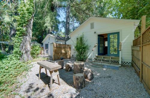 Cobb House | Golf and Hike Cobb Mountain Cabin in Scenic Forest!