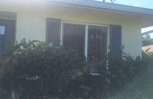 East Naples House | Golf club Villa located in beautiful Naples , 5 min from Beaches and Downtown