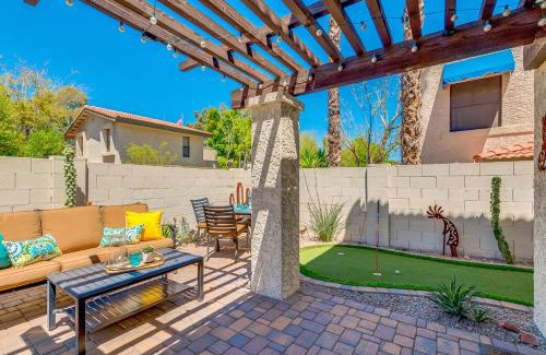 Ahwatukee Foothills House | Golf Community Townhouse with Amenities Galore! condo
