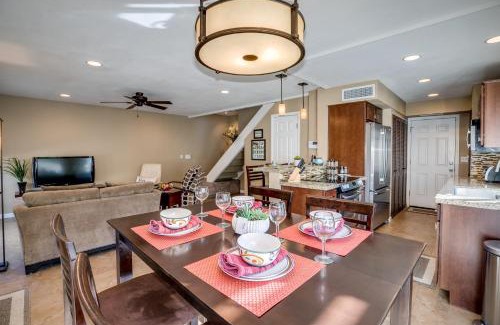 Ahwatukee Foothills House | Golf Community Townhouse with Amenities Galore! condo