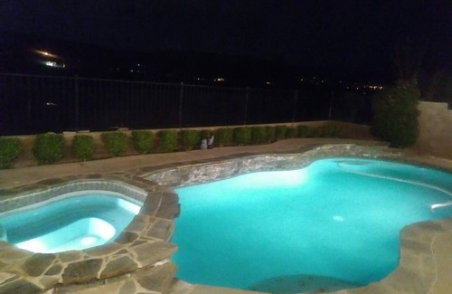 Palmdale House | Golf course special w/heated pool/jacuzzi