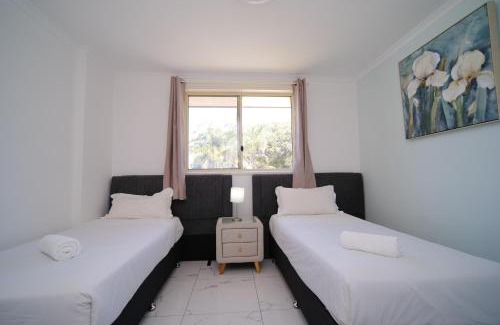 Primbee Hotel | Golf Place Inn Wollongong