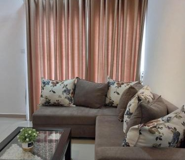Polgasowita Apartment | Golf resort Luxury Apartment