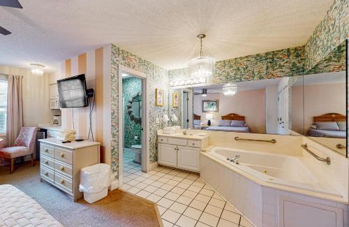 Calabash Hotel | Golfer's Oasis - Studio