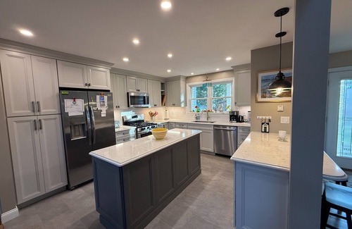 Kennebunkport House | Goose Rocks Beach, Kennebunkport. Luxury 4 BR home. Less than 1 mile from beach.