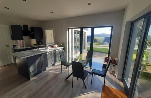 Wingfield Apartment | Gorey Private Lodging & Holiday Mansion