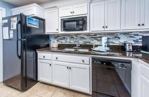 Destin Condo | 🏝️ Gorg VIEWS ⛱️ Beach setup FREE 1st of JUNE SALE
