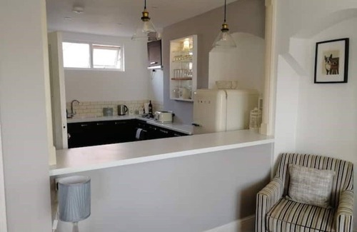Budleigh Salterton House | Gorgeous 3 bedroom home opposite beach. !