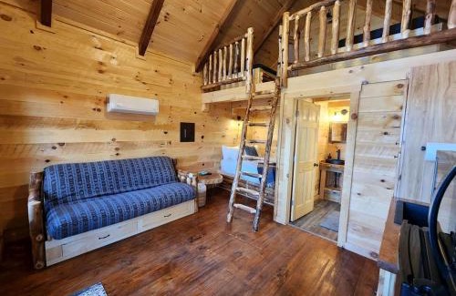 Scio House | Gorgeous Cabin Great for Family Getaways in Ohio