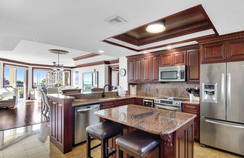 Emerald Waters Village Condo | Gorgeous Condo at Mediterranea!