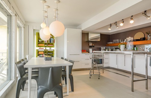 Bethune Beach House | Gorgeous direct oceanfront, endless summer cottage. 6877S