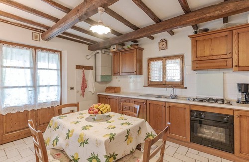 Castel del Piano House | Gorgeous home in Castel del Piano GR
