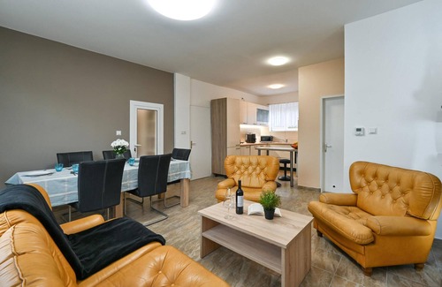Krapinske Toplice House | Gorgeous home in Krapinske Toplice