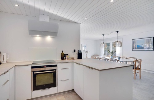 Ho House | Gorgeous home in Blåvand with sauna