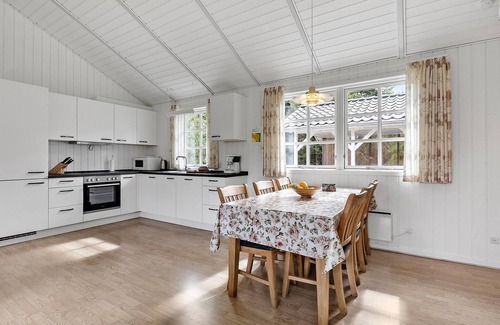 Ertebølle House | Gorgeous home in Farsø with WiFi
