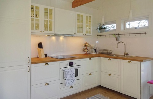 Fjalkinge House | Gorgeous home in Fjälkinge with WiFi