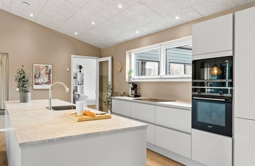 Hobro House | Gorgeous home in Hobro with sauna