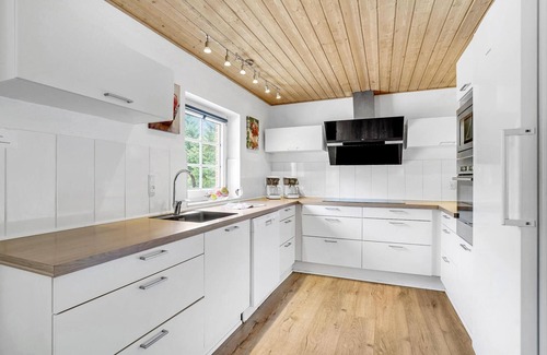Øby House | Gorgeous home in Ulfborg with sauna