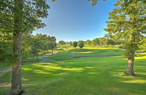 Branson Apartment | Gorgeous Home with Resort Amenities, Mins to Dtwn!