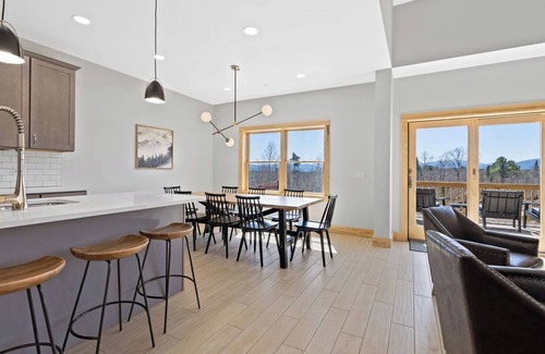 Lake Placid House | Gorgeous New Build | Whiteface Club & Resort!