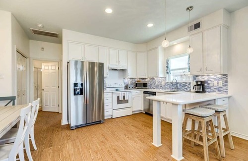 San Luis House | Gorgeous Porches for Sea Breezes, Sun Deck, Ocean Views!