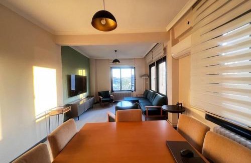 Galata Apartment | Gorgeous Sea View Apartment in Central Karaköy 4BR, 2BA, AC