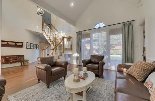 Mesquite House | Gorgeous Vacation Home w Private Pool