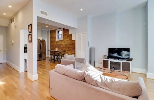 North Capitol Street House | Gorgeous Victorian Townhome with Balcony in Vibrant Washington.