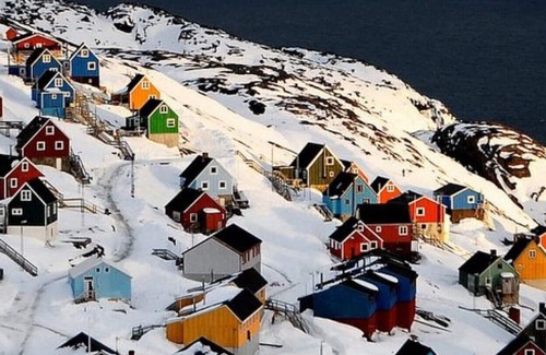Nuuk House | Gorgeous views of coastline