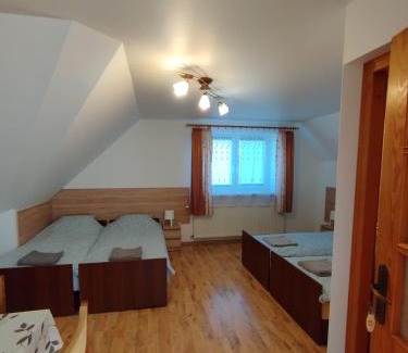 Adamow House | Gospodarstwo Agroturystyczne Elżbieta i Henryk Tkacz