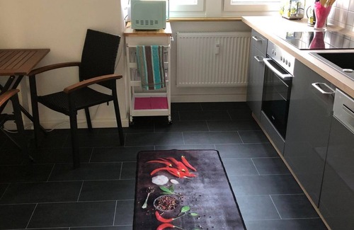 Bad Nenndorf Apartment | Grüne Oase - Green Oasis vacation apartment