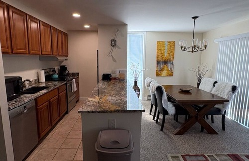 Vail Condo | "Grab & Go"-Vantage Point/LionsheadnSteps to Lifts, Hot Tubs, Views!