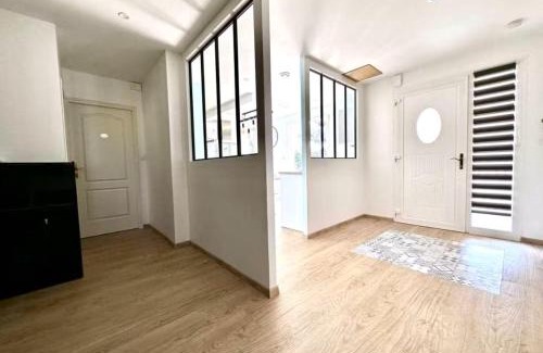 Douzy House | Grace