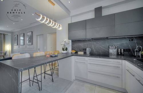 Cannes City Centre Apartment | GRACE| Luxury 4 Beds/4Baths in city center