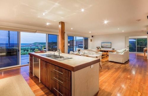 Gracetown Cottage | Grace Stunning Oceanview Escape on Cowaramup Bay