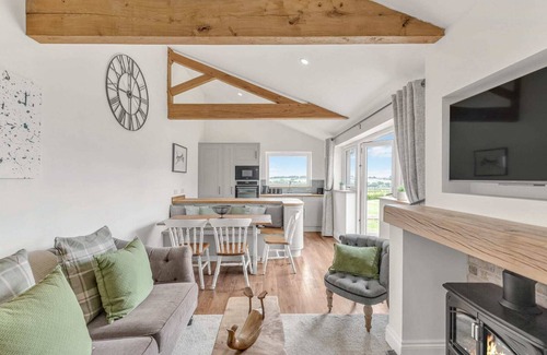 Grafton Regis House | Grafton Fields near Silverstone