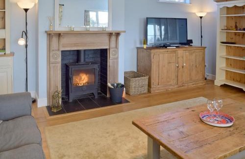 Ipswich House | Granary Cottage