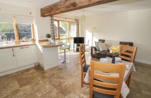 Northend House | Granary Cottage
