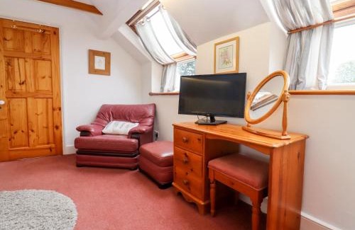 Huntley Apartment | Granary Studio