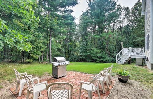 Granby House | Granby Home with Deck Less Than half Mi to Aldrich Lake!