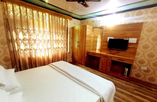 Pahalgam Hotel | Grand ajanta