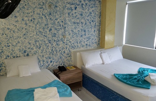 Cartago Hotel | Grand Amadeus Hotel